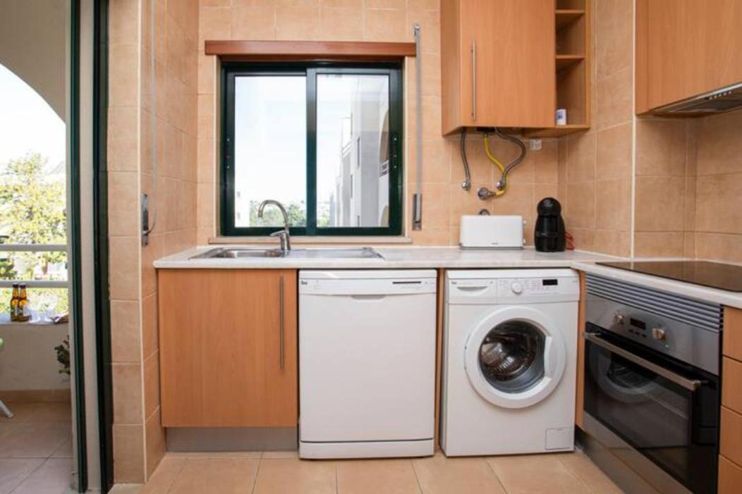 The Albufeira Concierge - Modern Salgados Apartment ภายนอก รูปภาพ